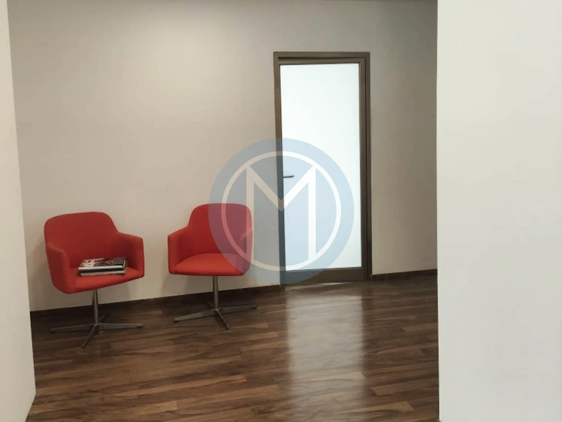 Cosy Multi-Room Office in Iklin