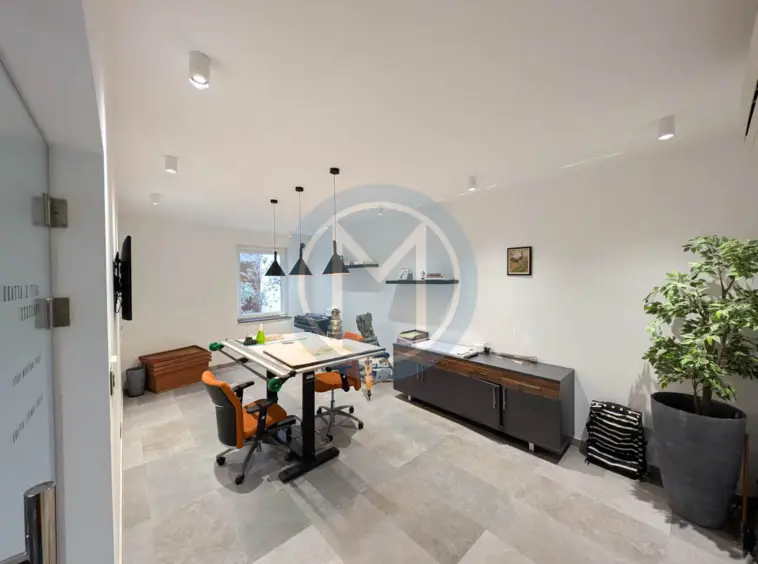 Retail Office in Mosta