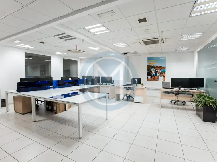 Penthouse Office in San Gwann