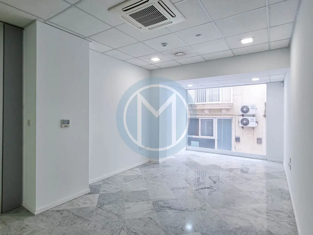 Seafront Retail Office