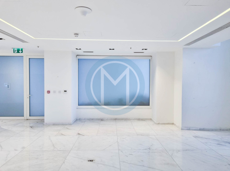 Sliema Office with own entrance