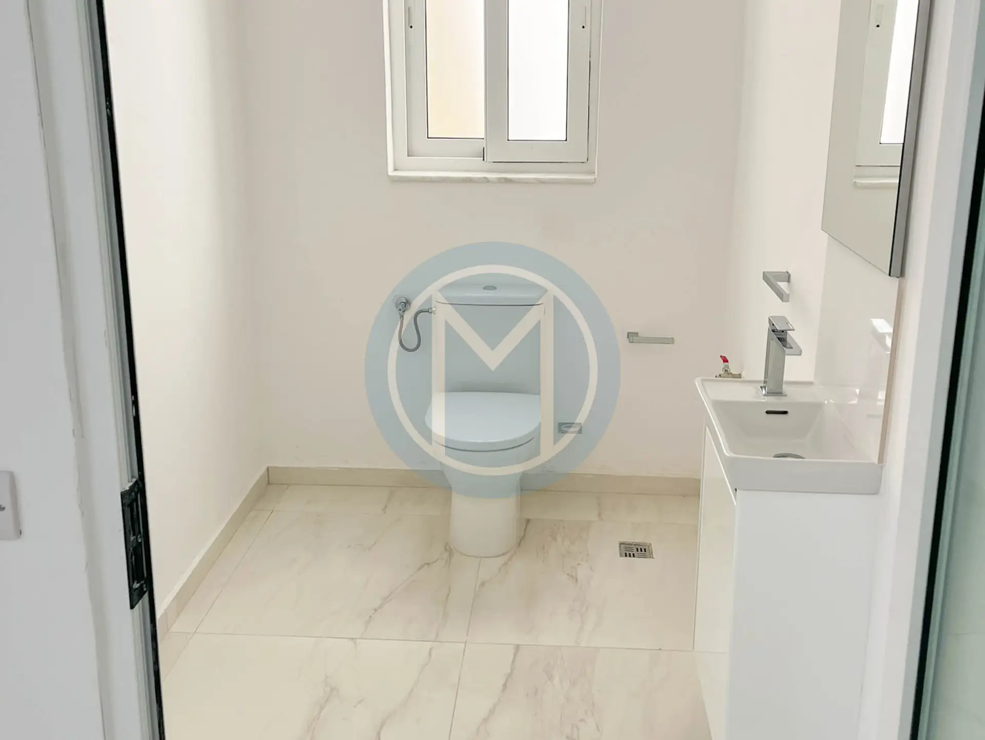 Spacious Bright Office in Gzira
