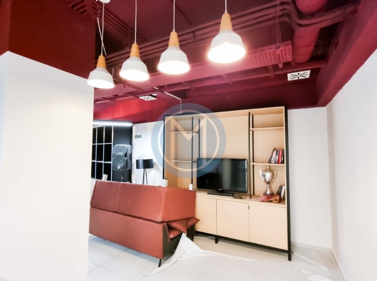 St Julian's Duplex Retail Office