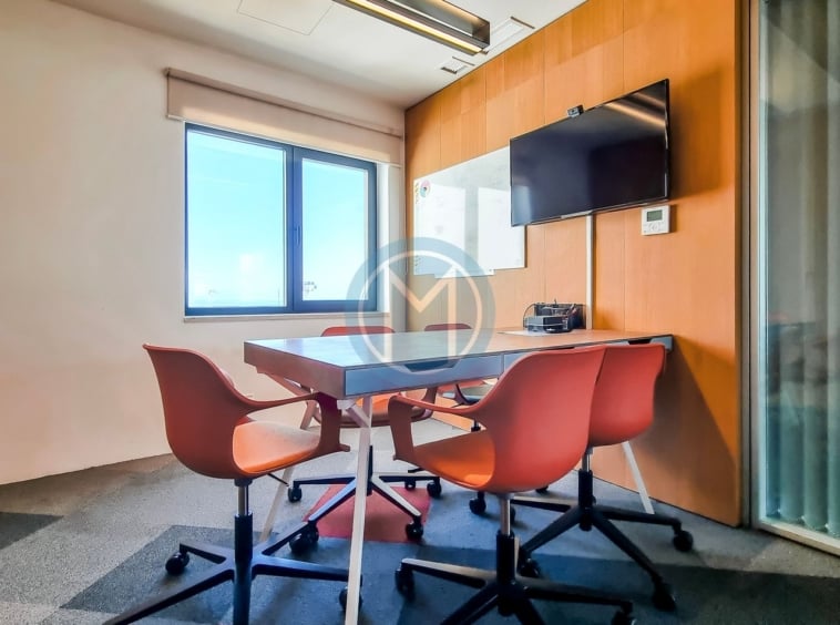 250 SQM Swieqi Office