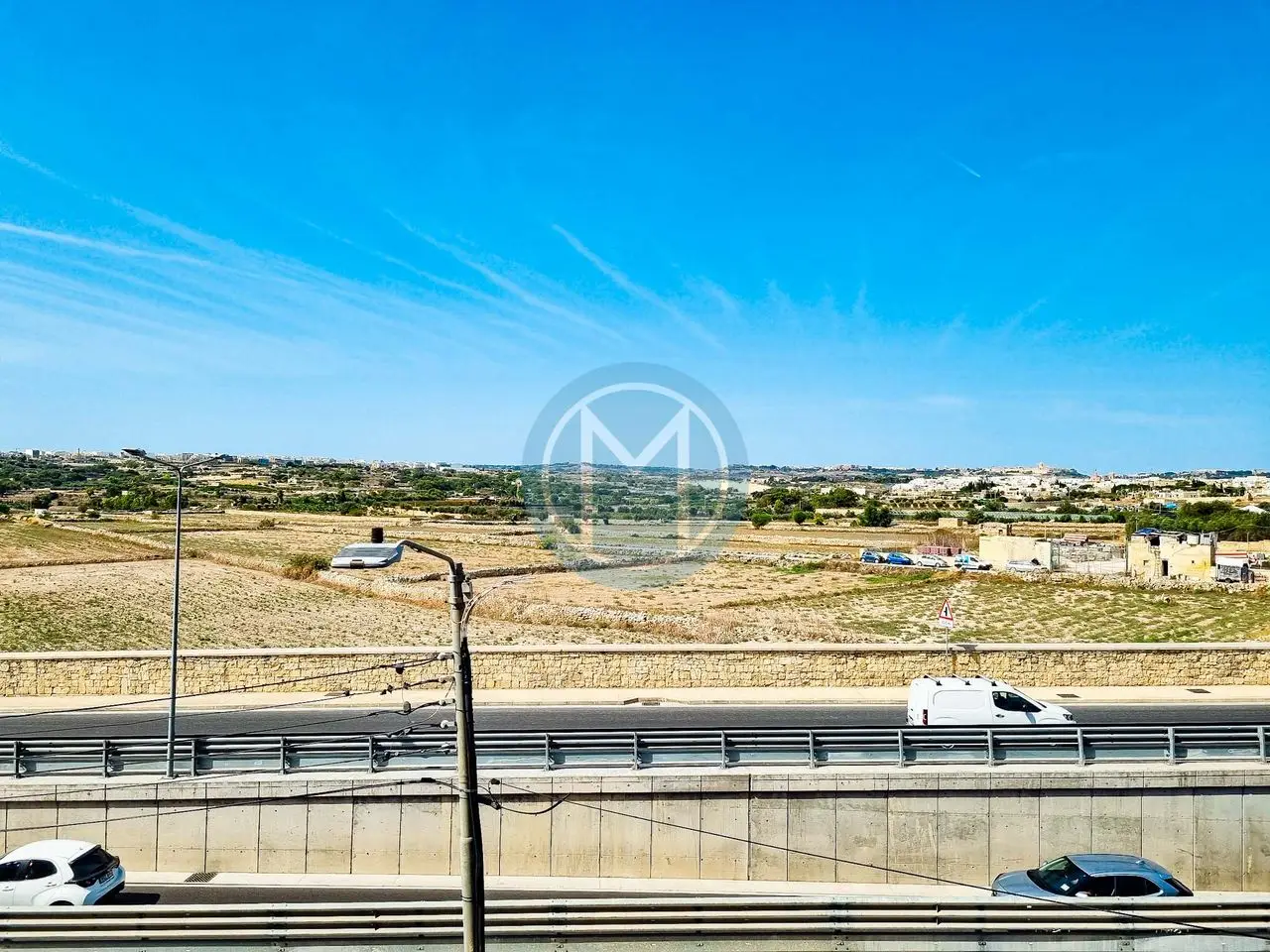 Mriehel Corner Office To Let