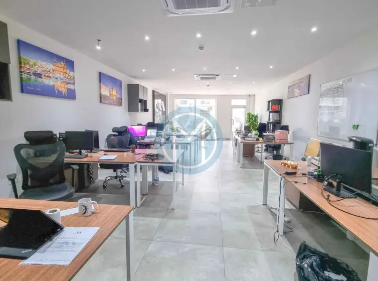 Penthouse Office in Mosta To Let