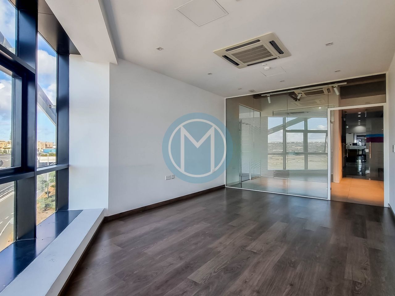 692429bc4b0525a0cf9e40b5_6914a326d57d6d039b29f17b 150 SQM Mriehel Office