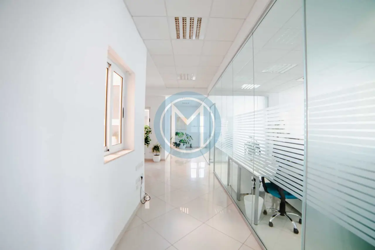 300 SQM Naxxar Office For Rent