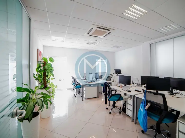 300 SQM Naxxar Office For Rent