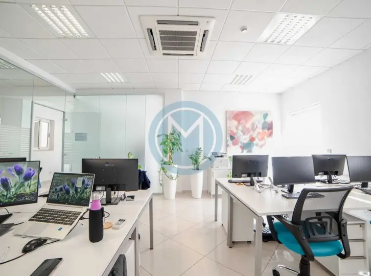 300 SQM Naxxar Office For Rent