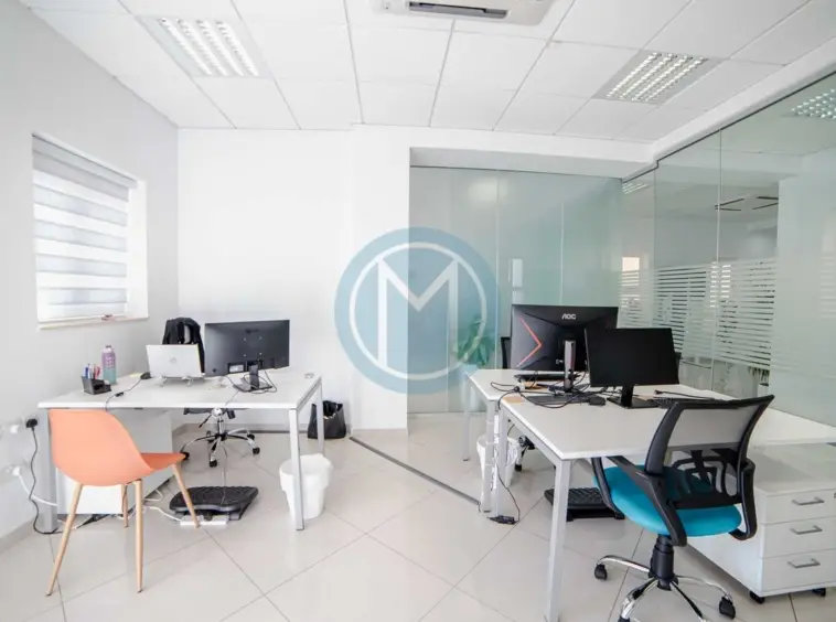 300 SQM Naxxar Office For Rent