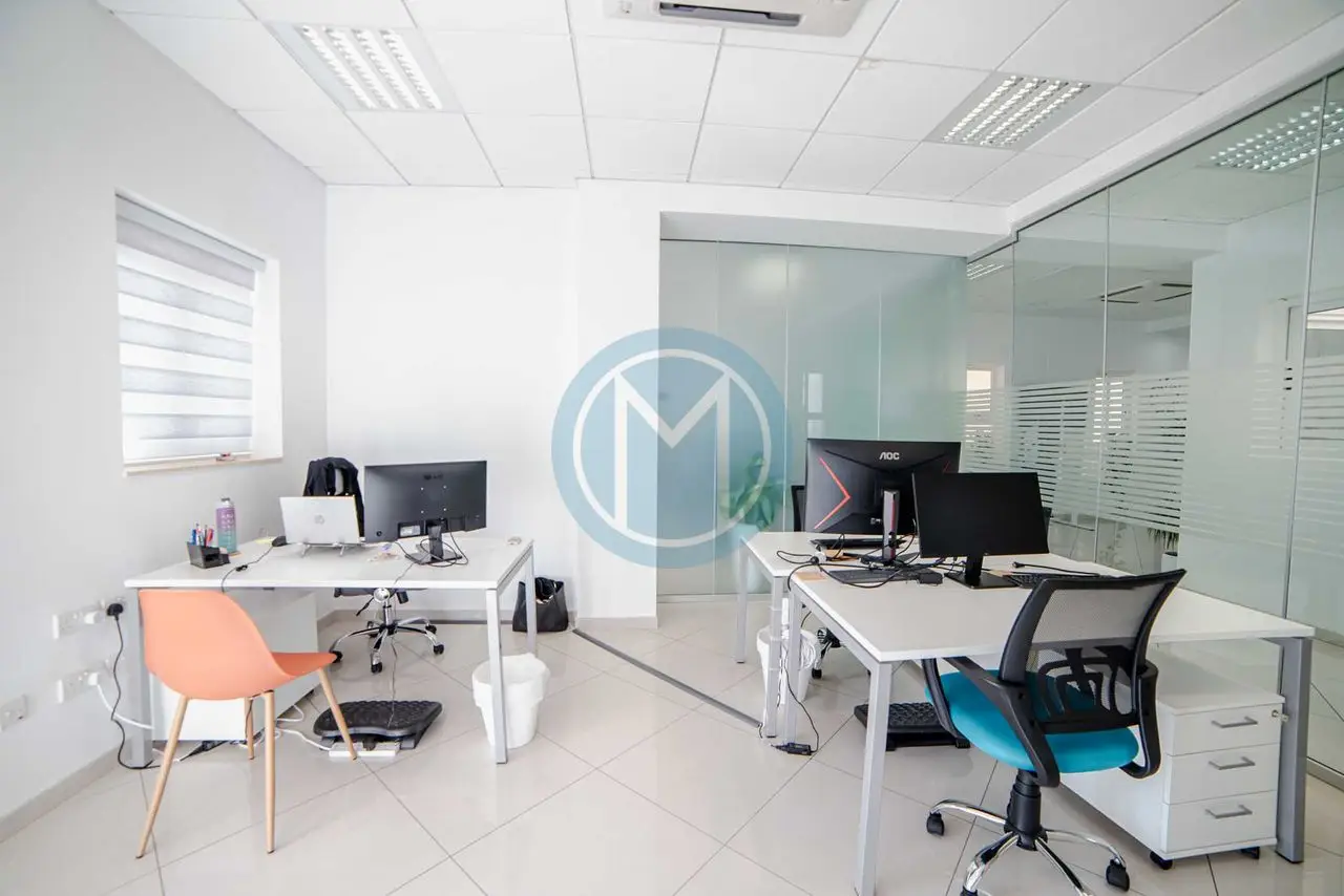 300 SQM Naxxar Office For Rent