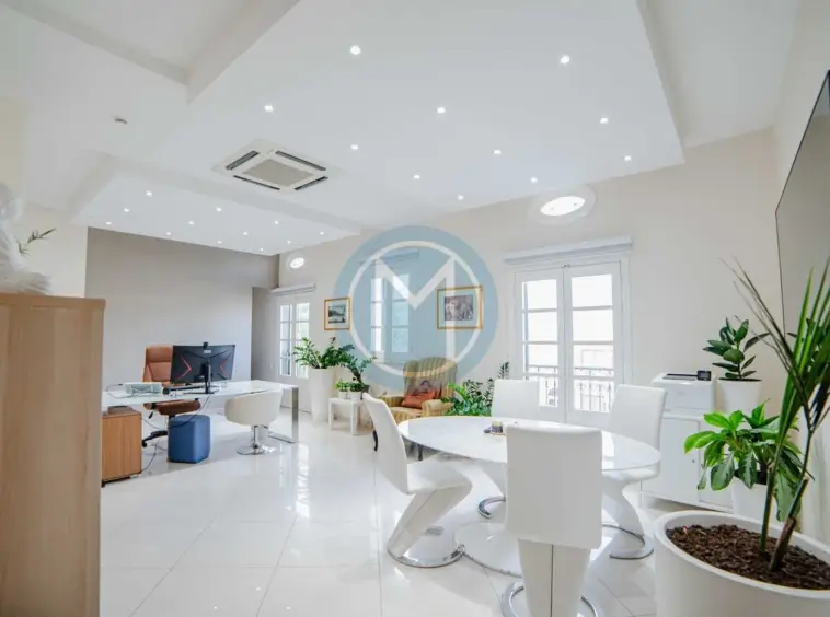 300 SQM Naxxar Office For Rent