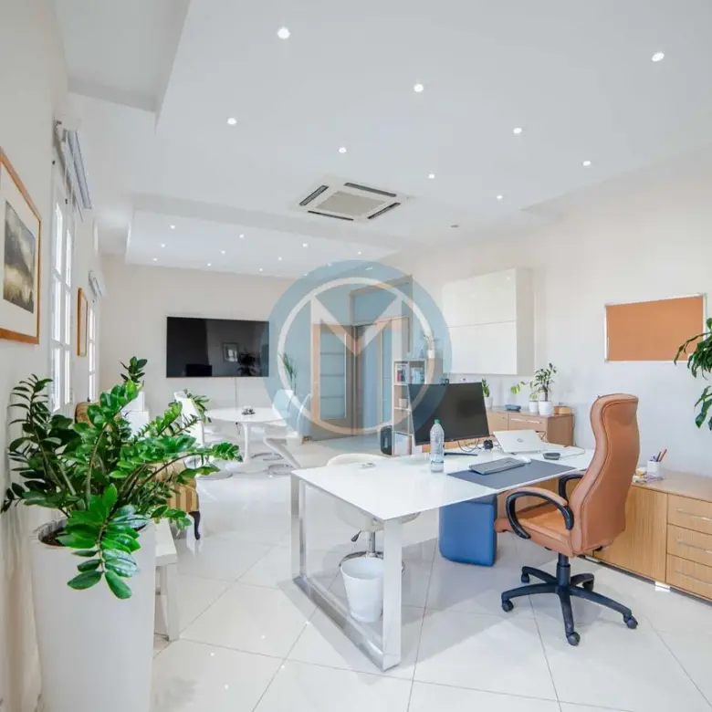 300 SQM Naxxar Office For Rent