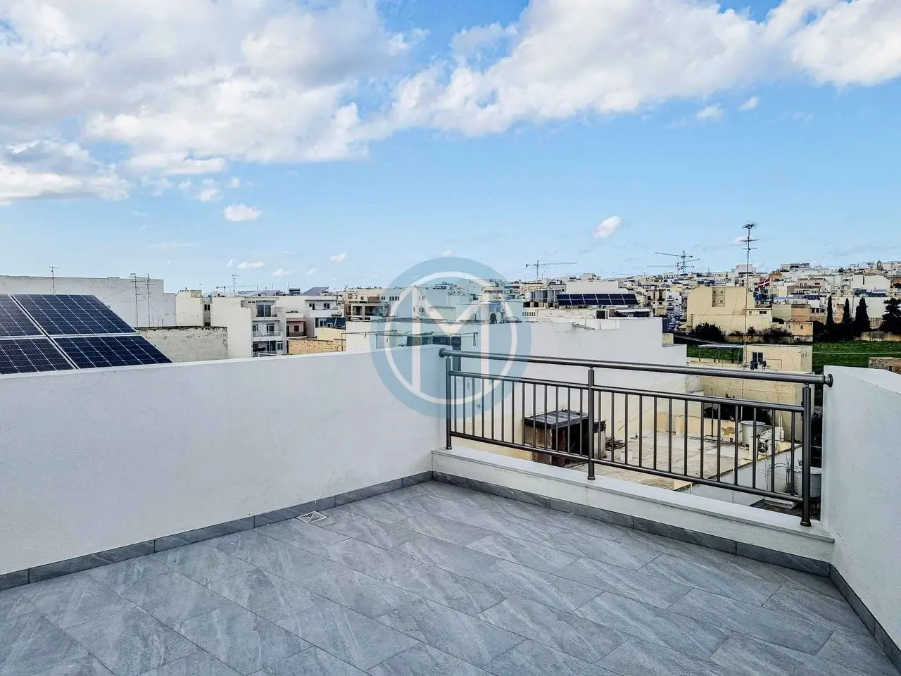 Penthouse Office in Mosta To Let