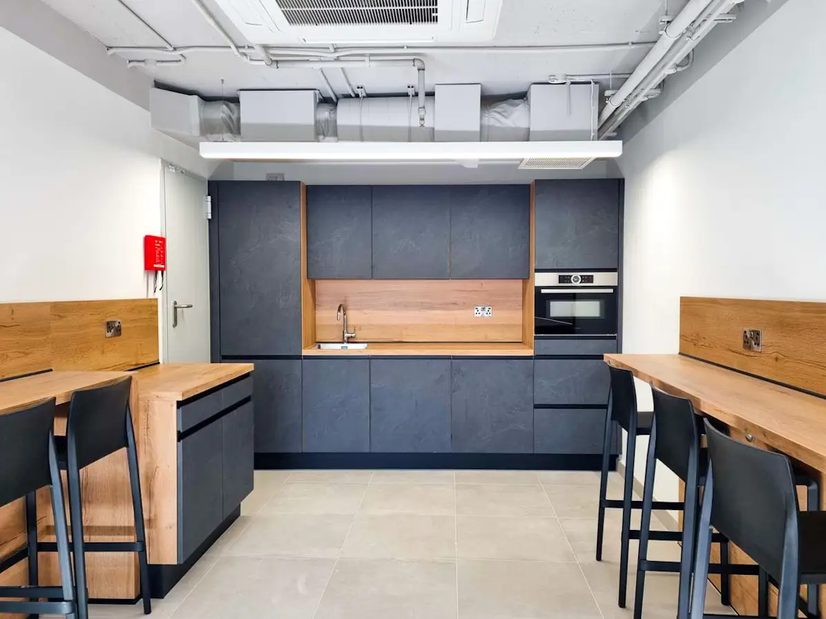 6914870ad57d6d039b29b703_659fb599850775f9a5321a36 Full Floor Office in St Julian's