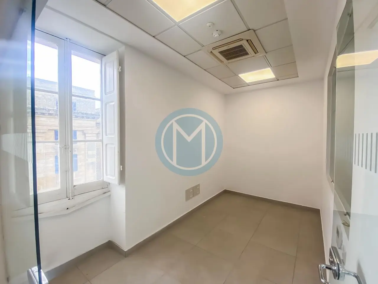 693937784b0525a0cfa02be1_691eef06d57d6d039b2b5420 200 SQM Office in Floriana