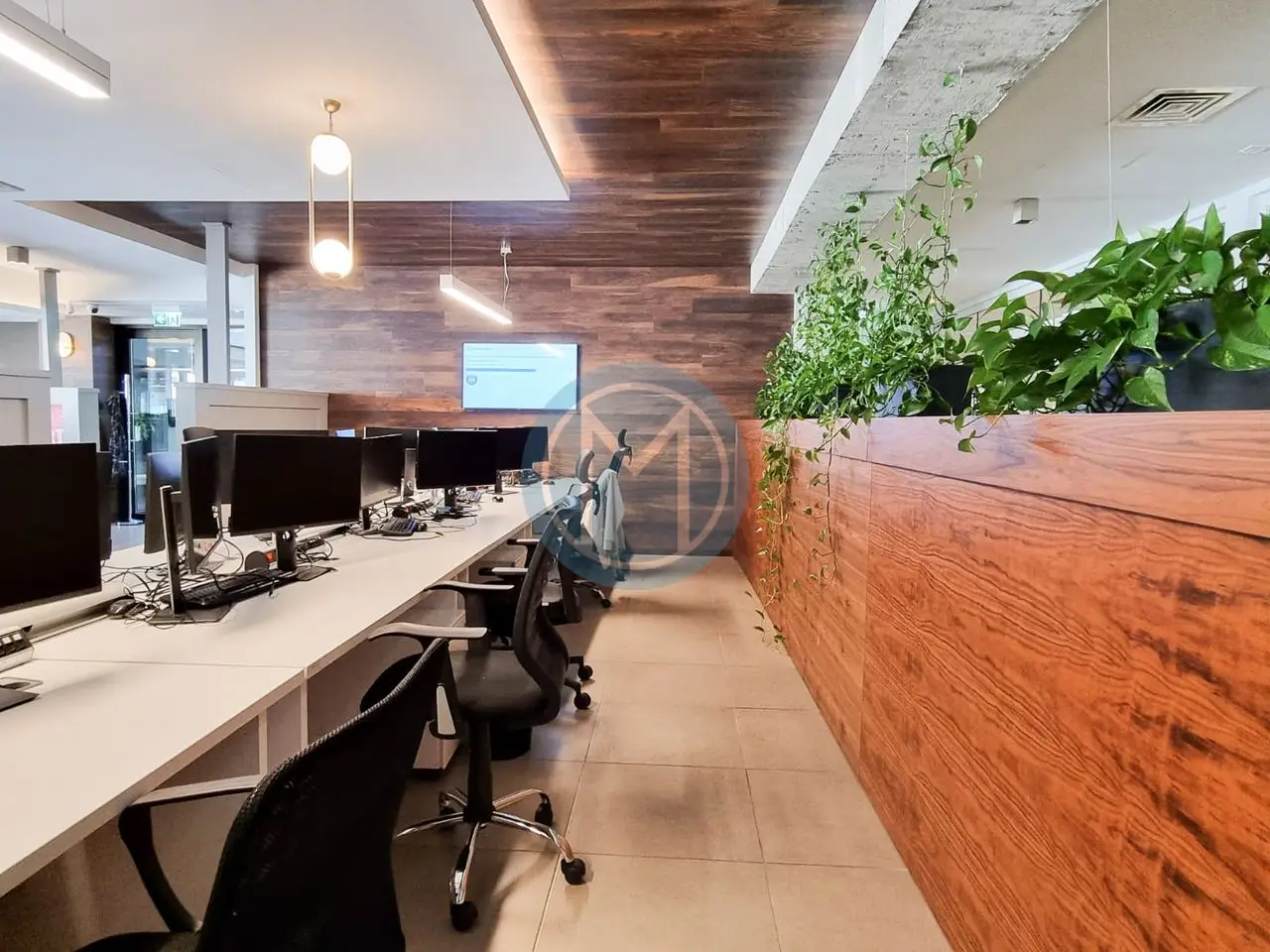 693be6d14b0525a0cfa0813d_6815385b344d16cbe0b0e630 1000 SQM Office For Rent