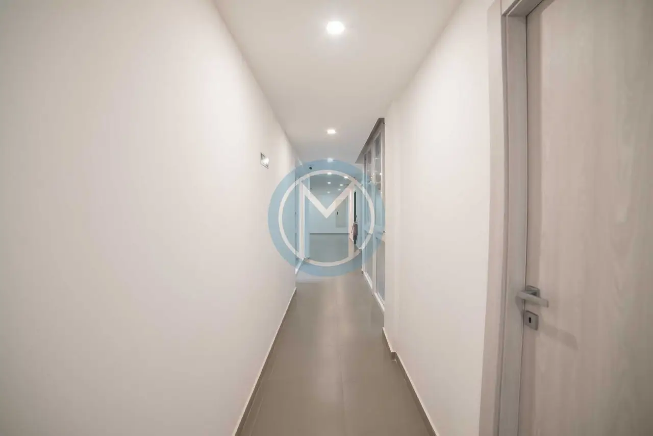 697b3a13cdb4186721e7f5ff_697b39c6cdb4186721e7e997 School For Rent