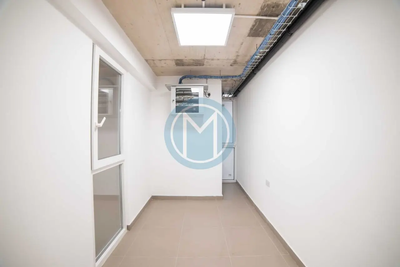 697b3a13cdb4186721e7f5ff_697b3a33cdb4186721e7f704 School For Rent