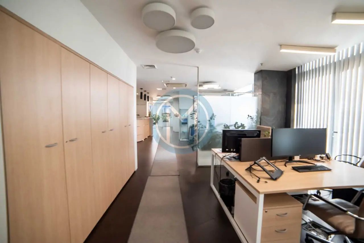 697c8680cdb4186721e88d0f_697c86a0cdb4186721e88e0b 250 SQM Gzira Office To Let