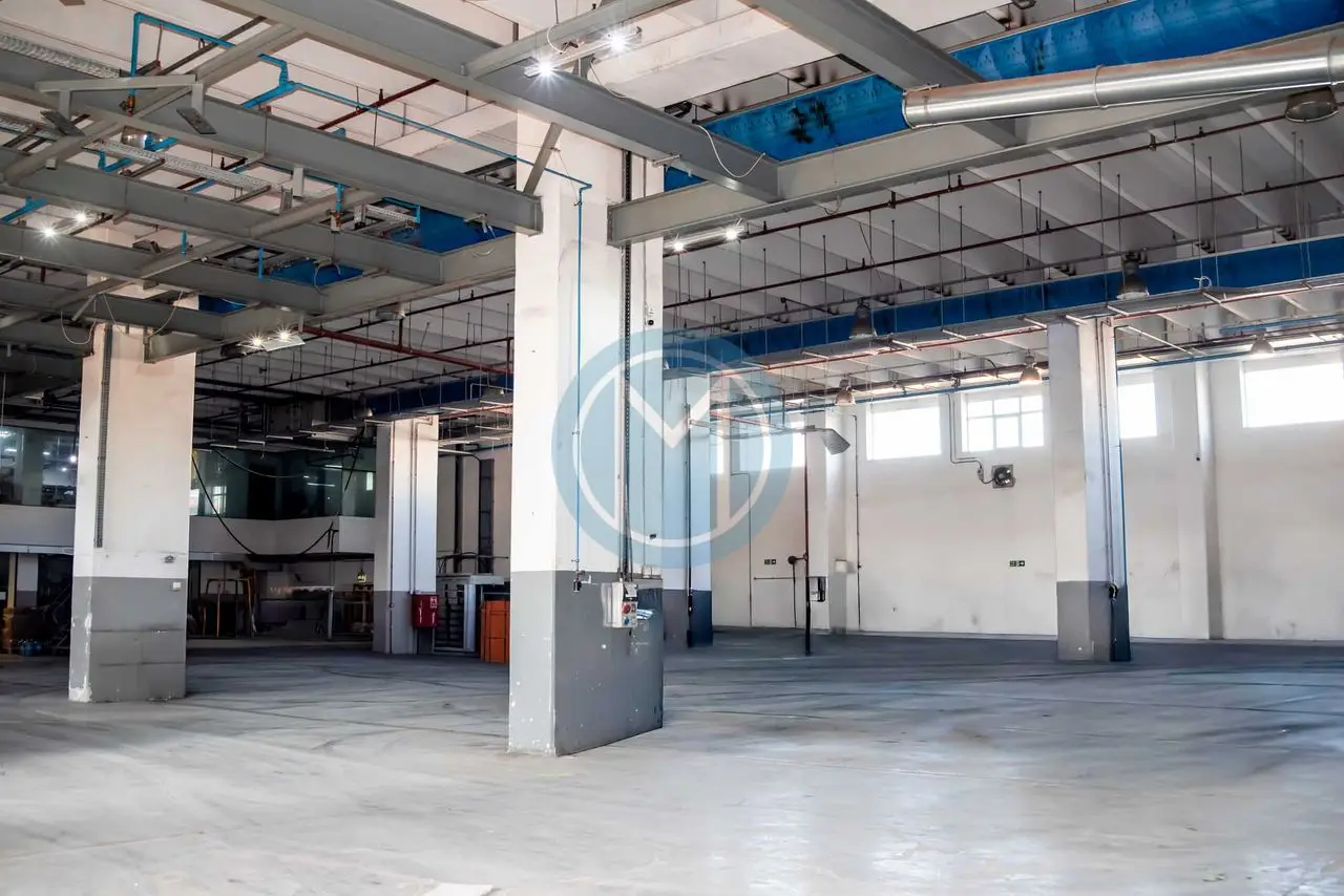 696627d18ec83beb437ebcd5_696628278ec83beb437ec146 2000 SQM Industrial Space For Rent