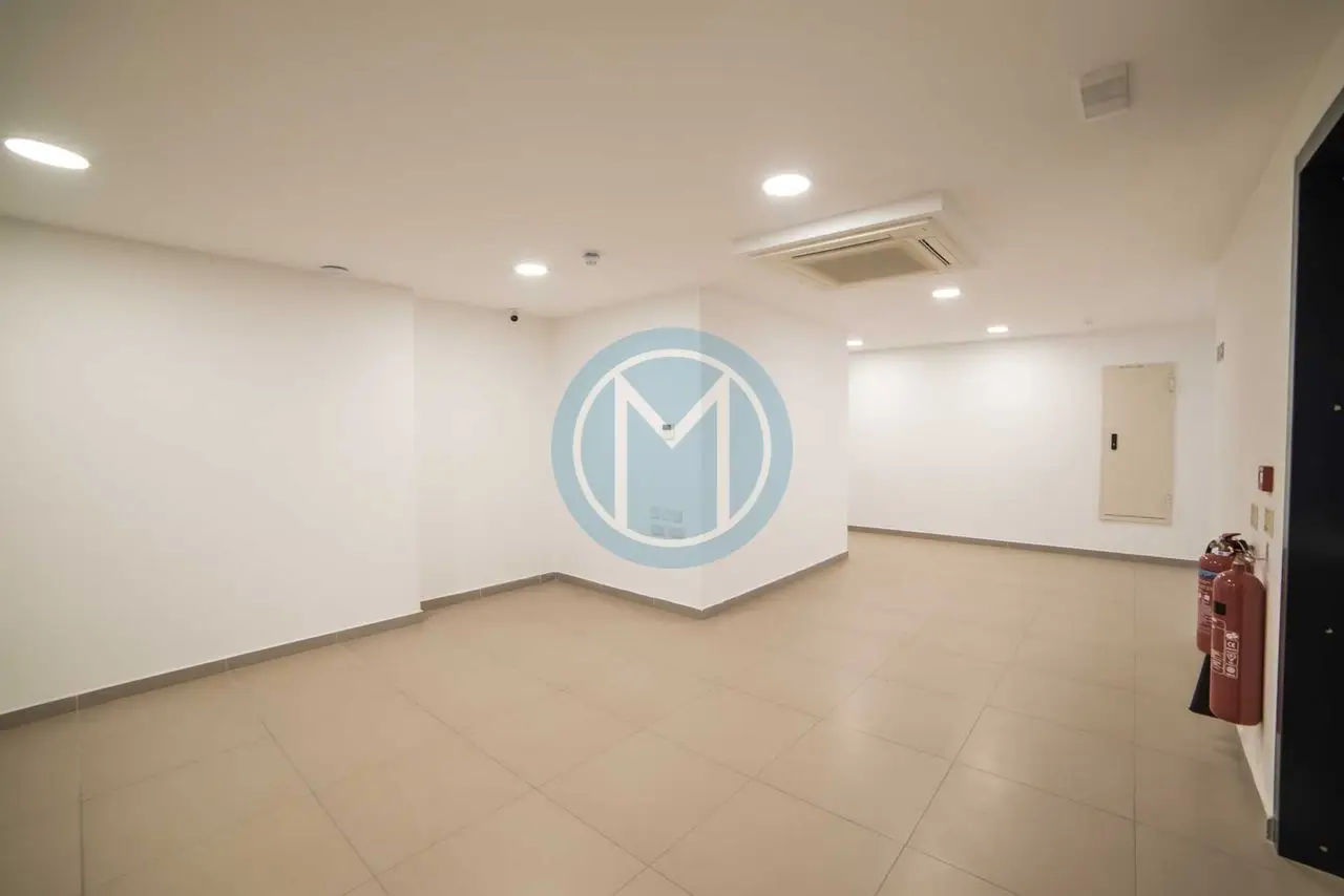 698498e38352ce6fc41b1b89_697b3a41cdb4186721e7f756 Class 2C Space For Rent