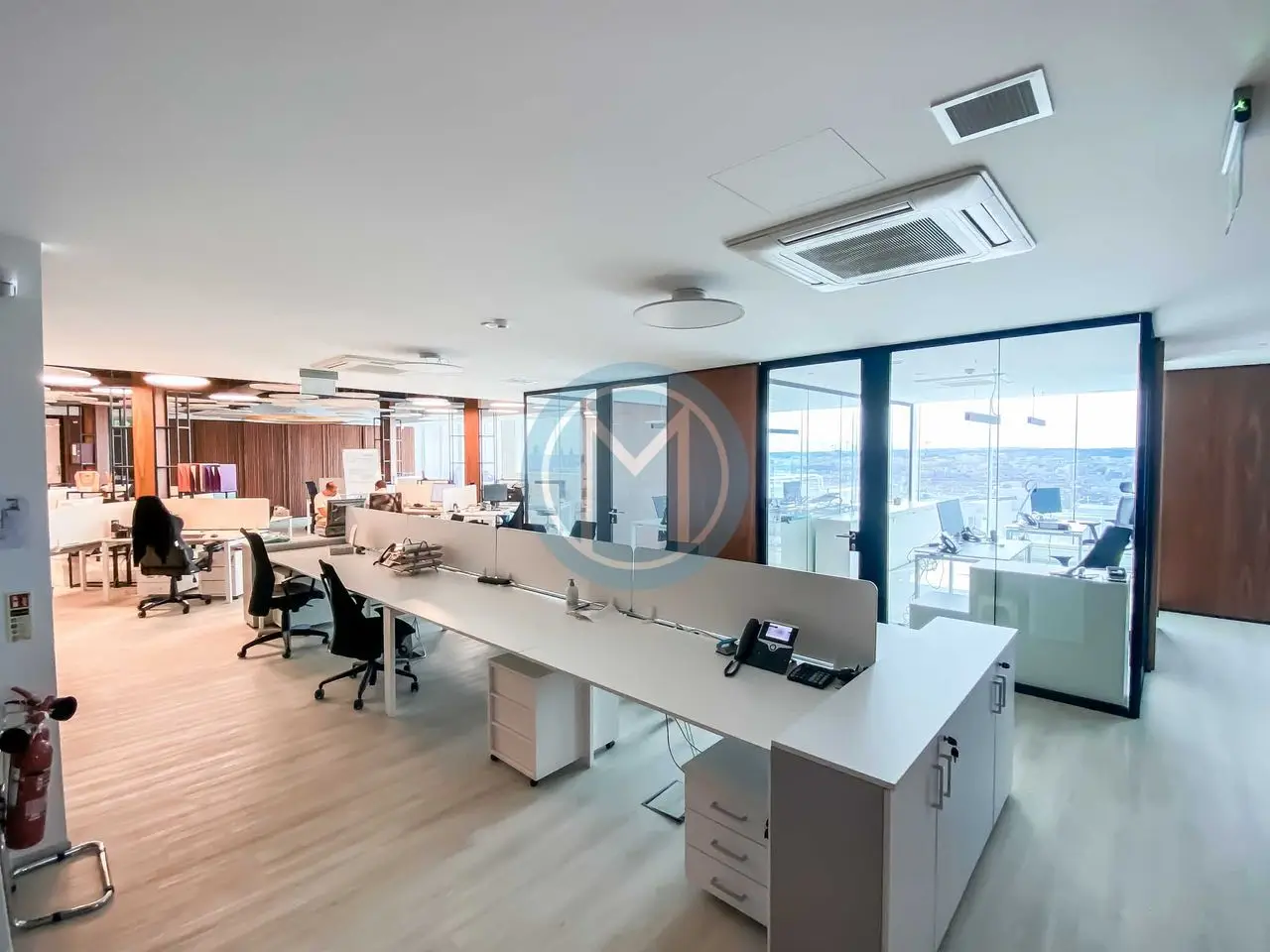 69a00da645bbbccea52f4182_69a007e445bbbccea52f3cb8 Bright 500 SQM Office To Let