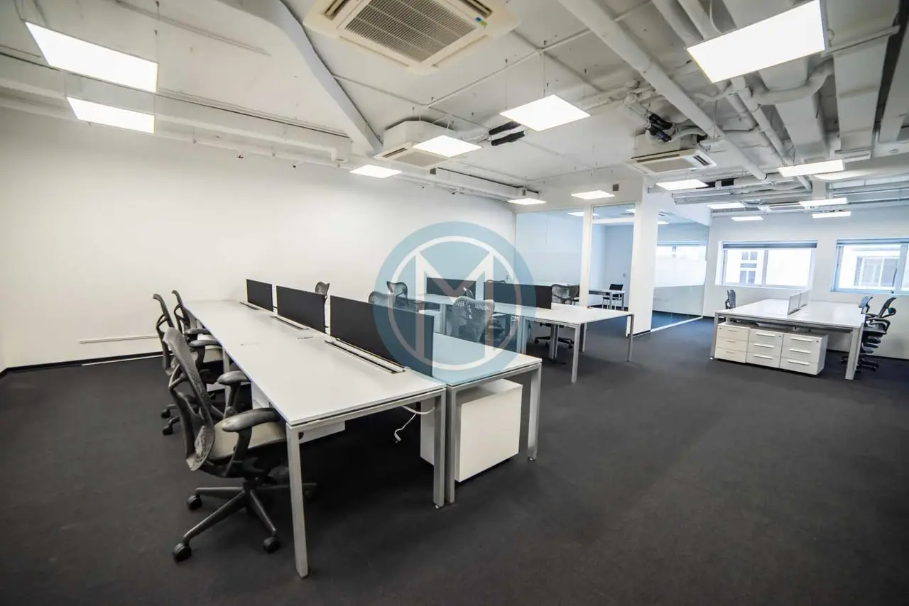 69b3c2a045bbbccea531a833_6979d93ecdb4186721e77f2a Multi-Level Office To Let