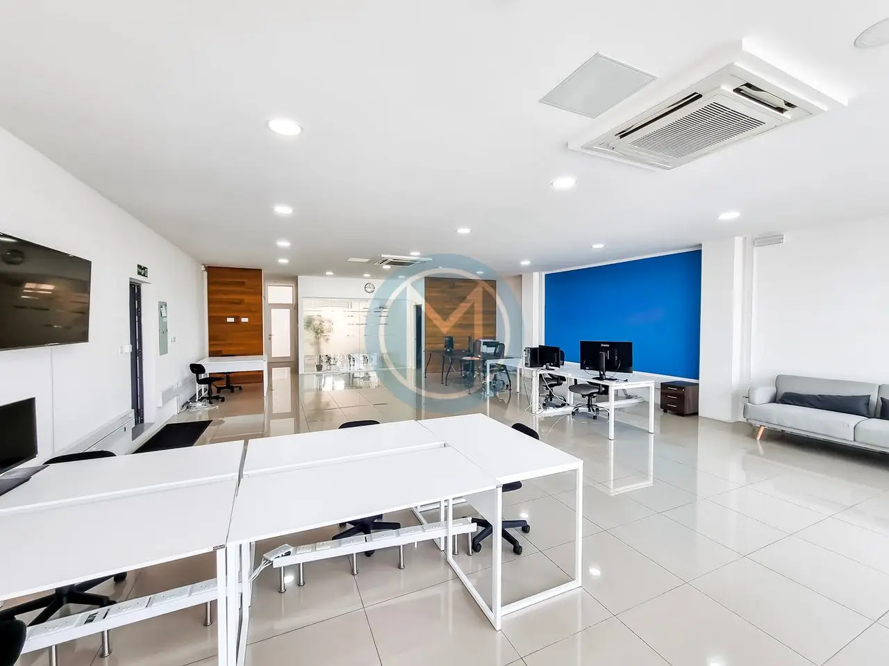 69c2486f45bbbccea533ab97_69c2560445bbbccea533ae25 Swatar Office To Let