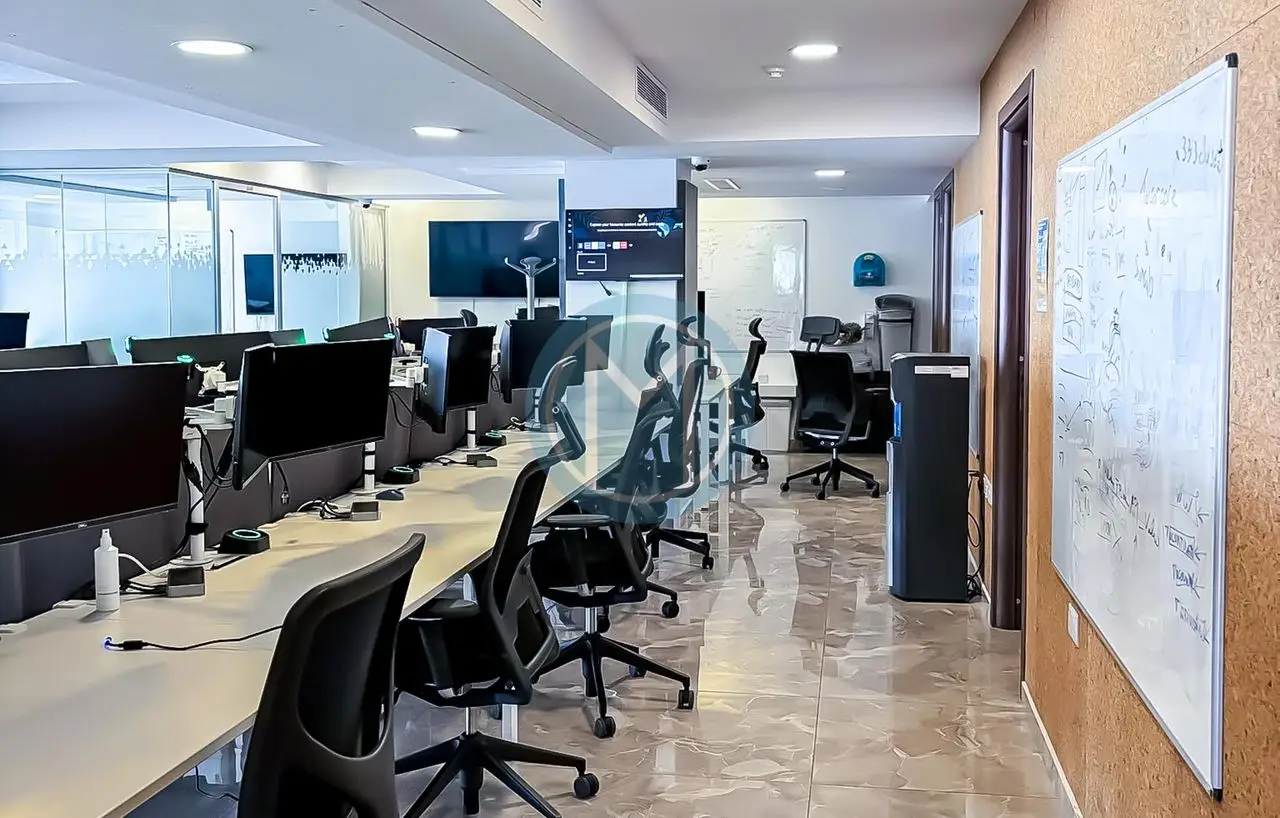 69c65b6f45bbbccea5345a89_691b2bcad57d6d039b2aa8a0 Balluta Seafront Office