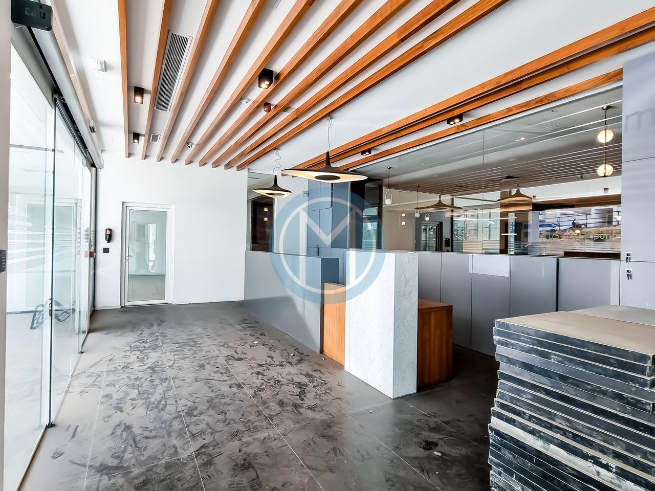 1000 SQM Office Space 1000 SQM Office Space