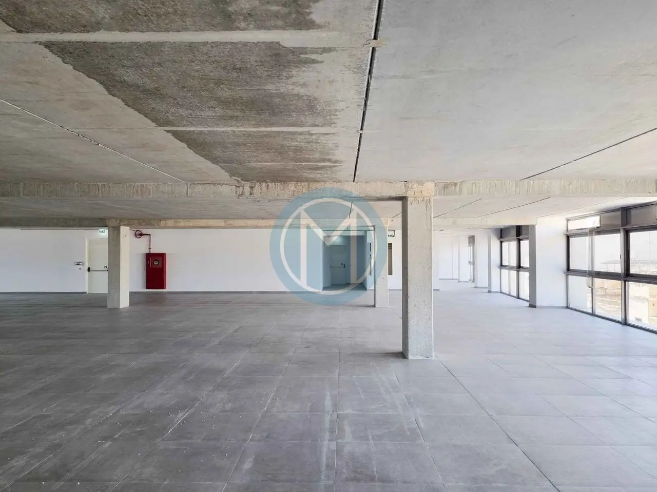 800 SQM Office For Rent 800 SQM Office For Rent