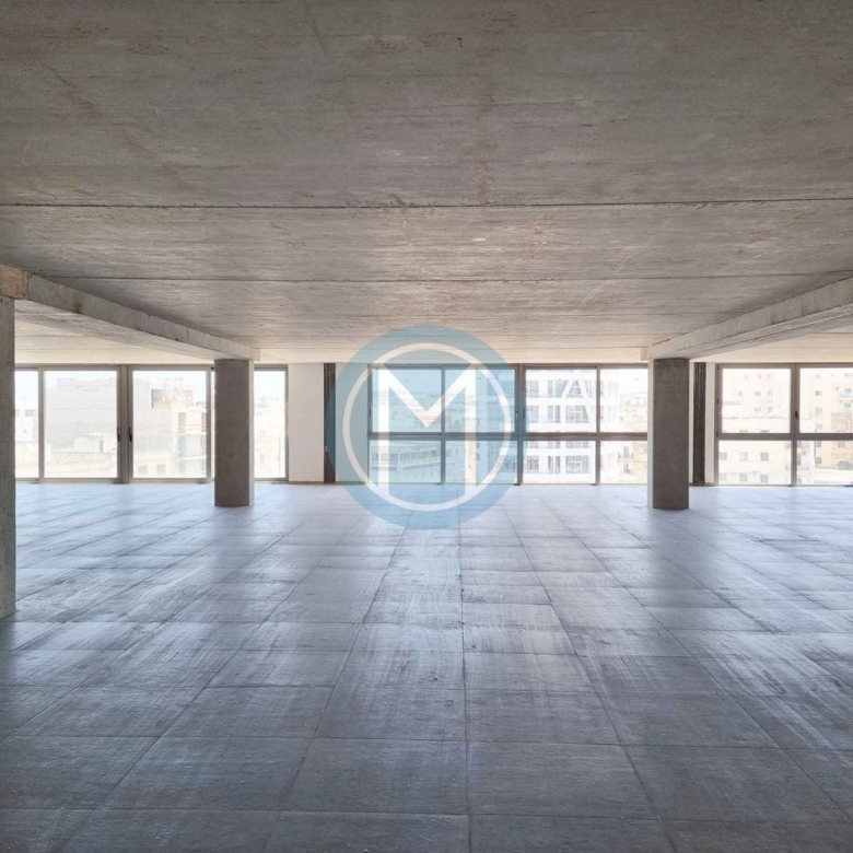 800 SQM Office For Rent