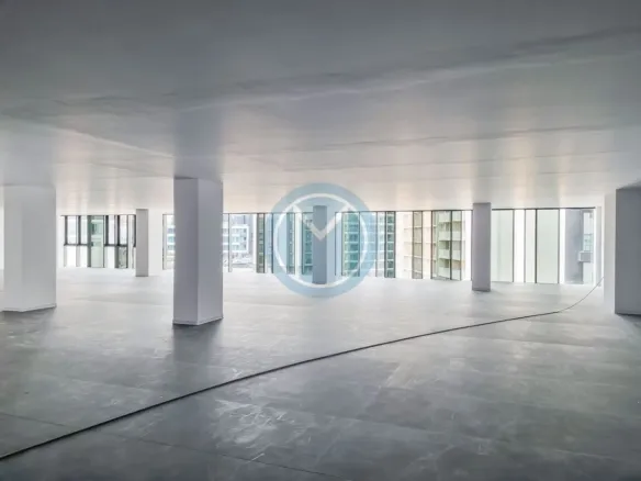 1000 SQM St Julian's Office for Sale