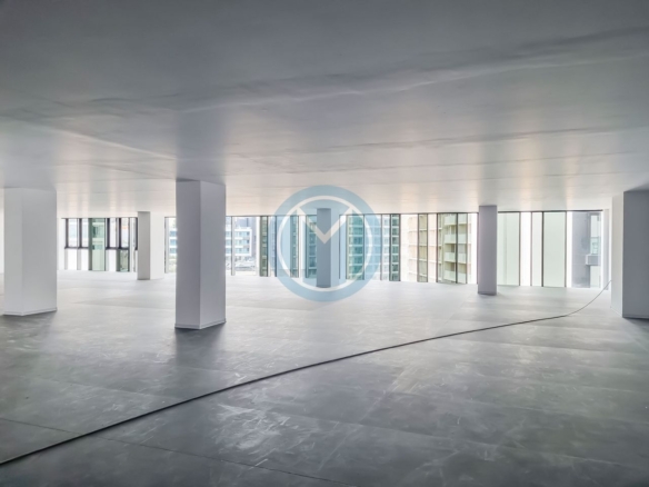 1000 SQM St Julian's Office for Sale
