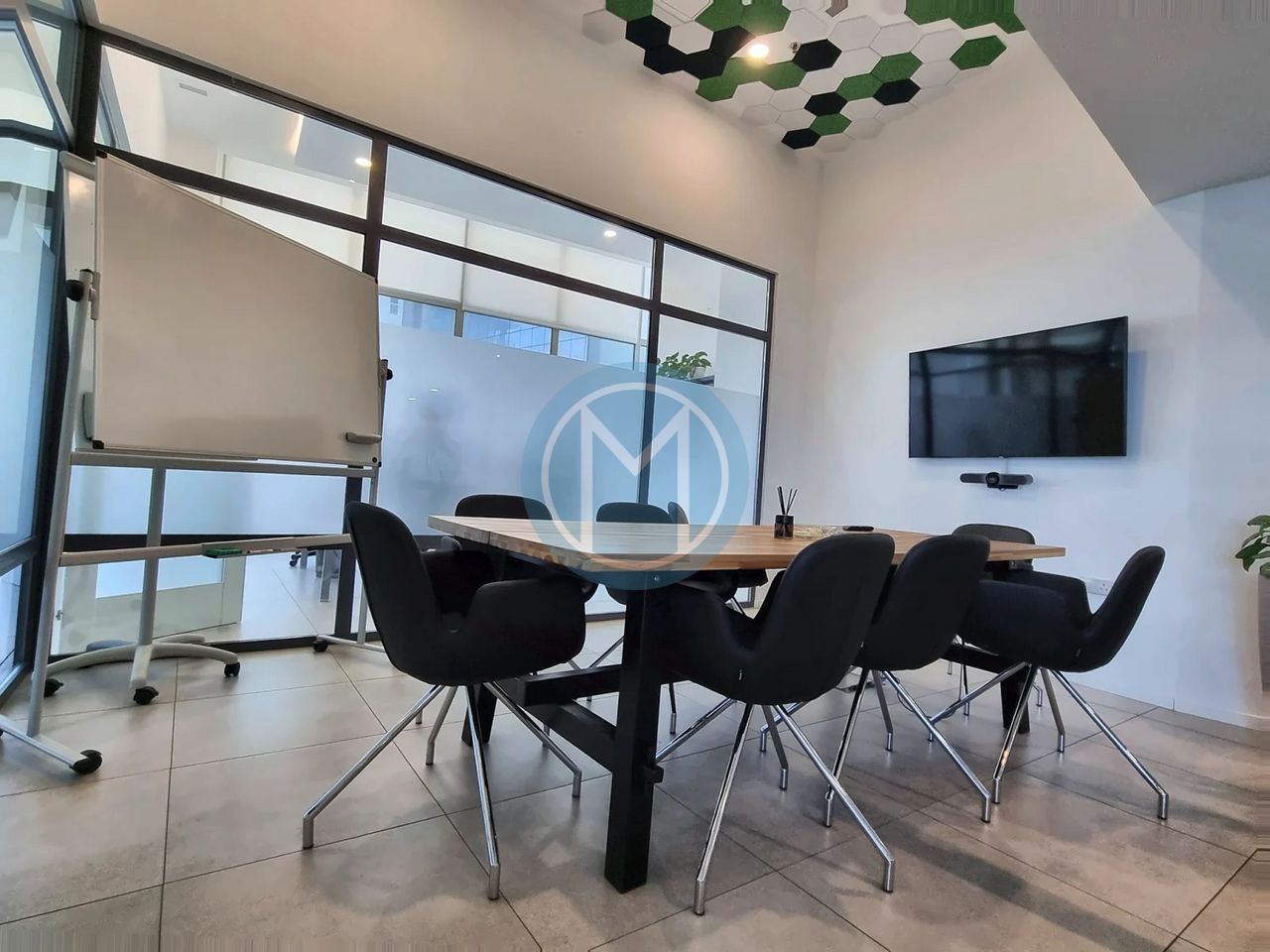 Seafront Office for Rent in Sliema (231m2) Seafront Office for Rent in Sliema (231m2)