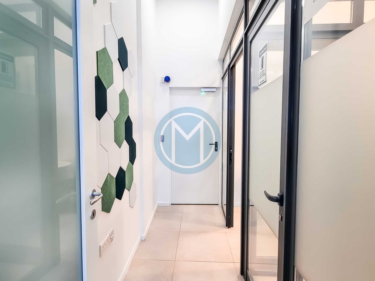 Seafront Office for Rent in Sliema (231m2) Seafront Office for Rent in Sliema (231m2)