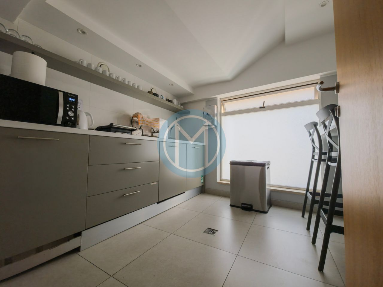 3-Person Executive Office near Portomaso Marina 3-Person Executive Office near Portomaso Marina