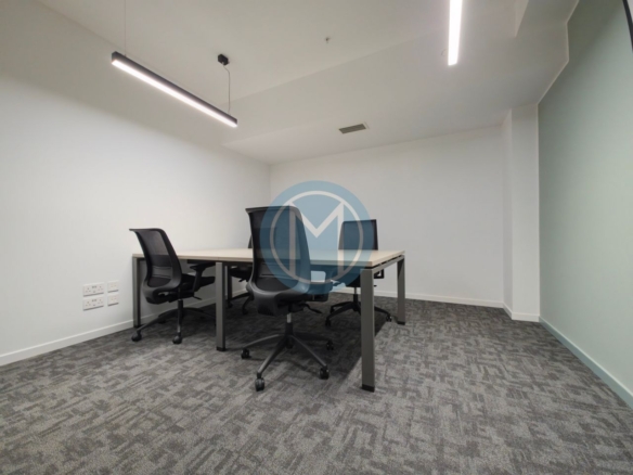 4-Person Serviced Office near Paceville