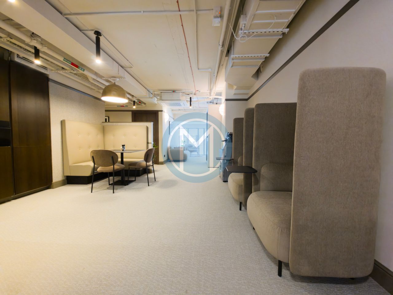 4-Person Serviced Office Near Sliema Waterfront 4-Person Serviced Office Near Sliema Waterfront