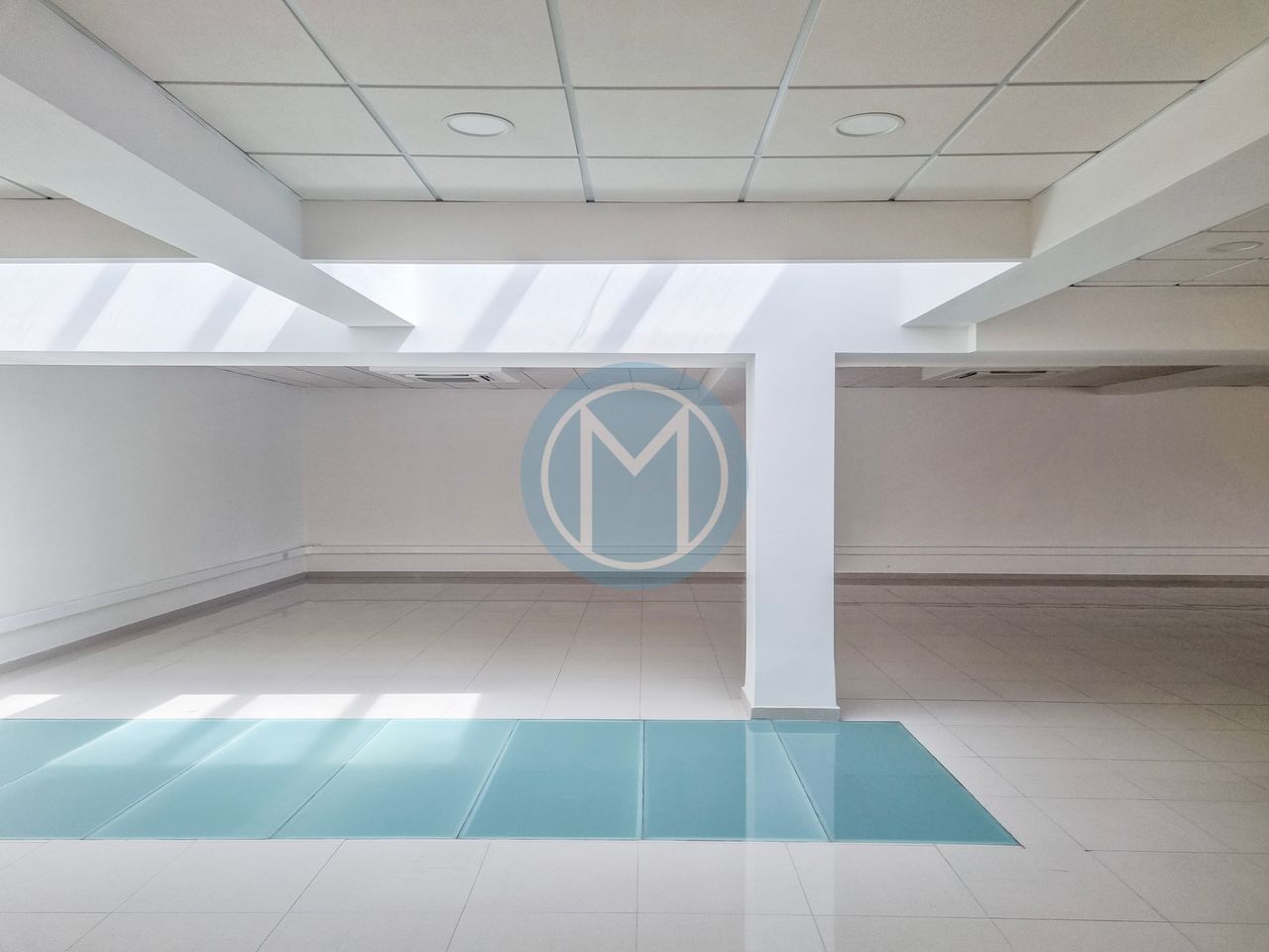 500 SQM Seafront Penthouse Office near Valletta 500 SQM Seafront Penthouse Office near Valletta