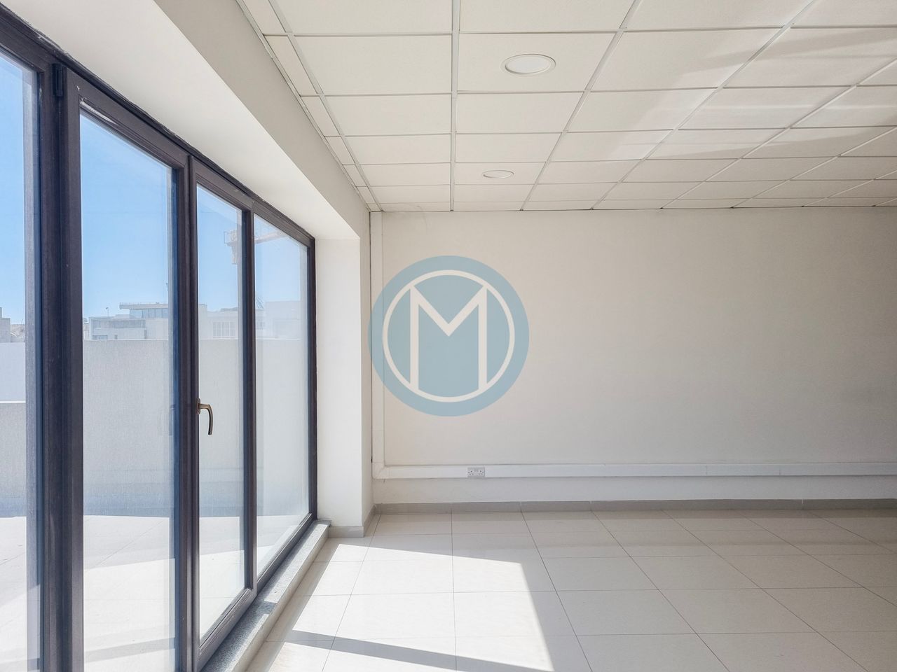 500 SQM Seafront Penthouse Office near Valletta 500 SQM Seafront Penthouse Office near Valletta