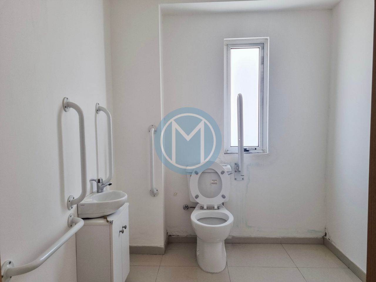 500 SQM Seafront Penthouse Office near Valletta 500 SQM Seafront Penthouse Office near Valletta