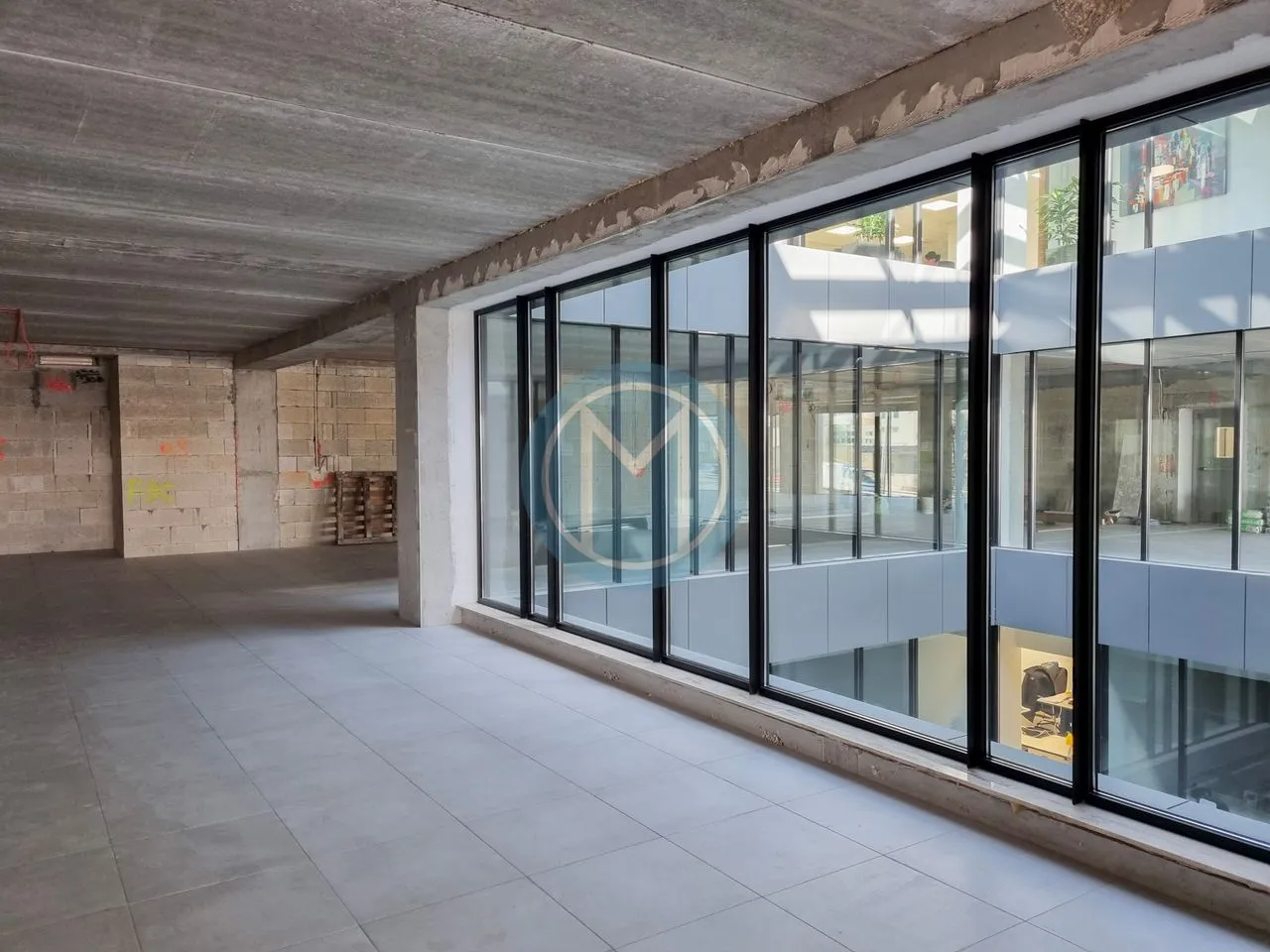 400 SQM Central Business District Office for Rent 400 SQM Central Business District Office for Rent