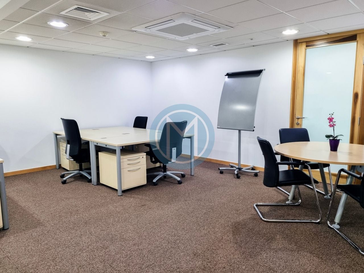 12 Person Plug-and-Play Office near Msida 12 Person Plug-and-Play Office near Msida