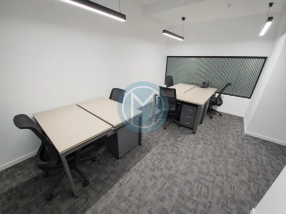 5-Desk Office Suite in Portomaso